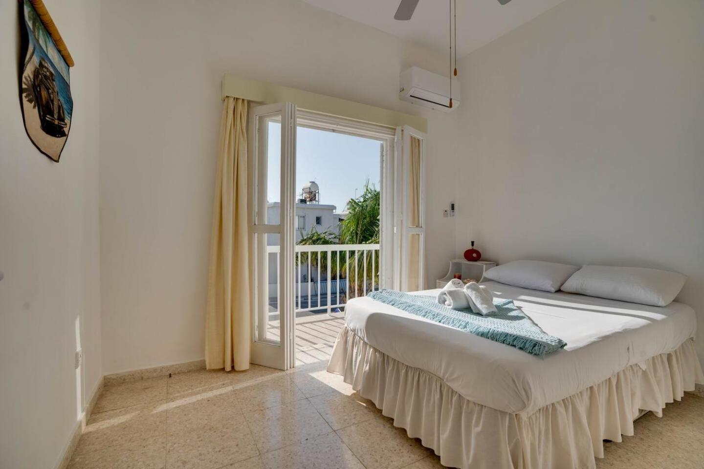 Ammos Villa 20 Side Seaview Ларнака Экстерьер фото
