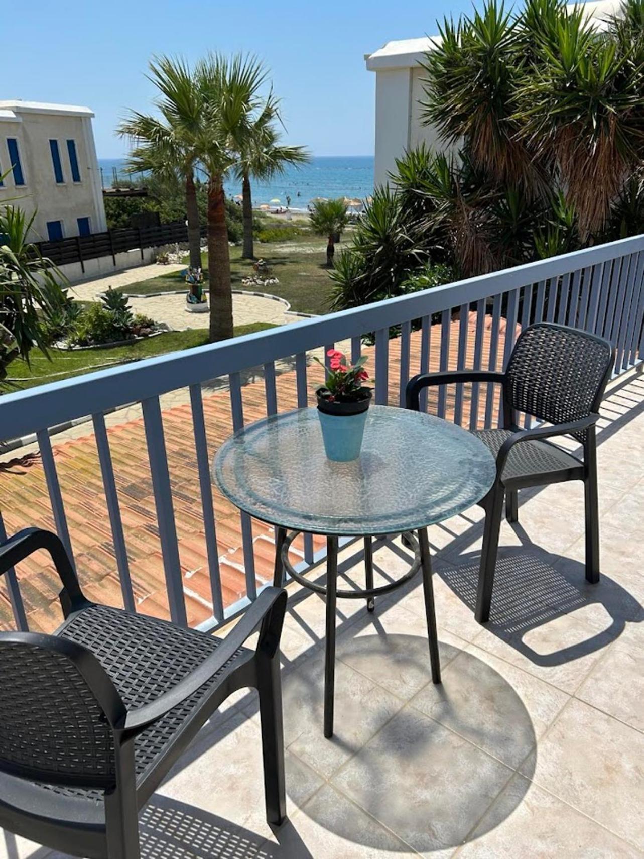 Ammos Villa 20 Side Seaview Ларнака Экстерьер фото