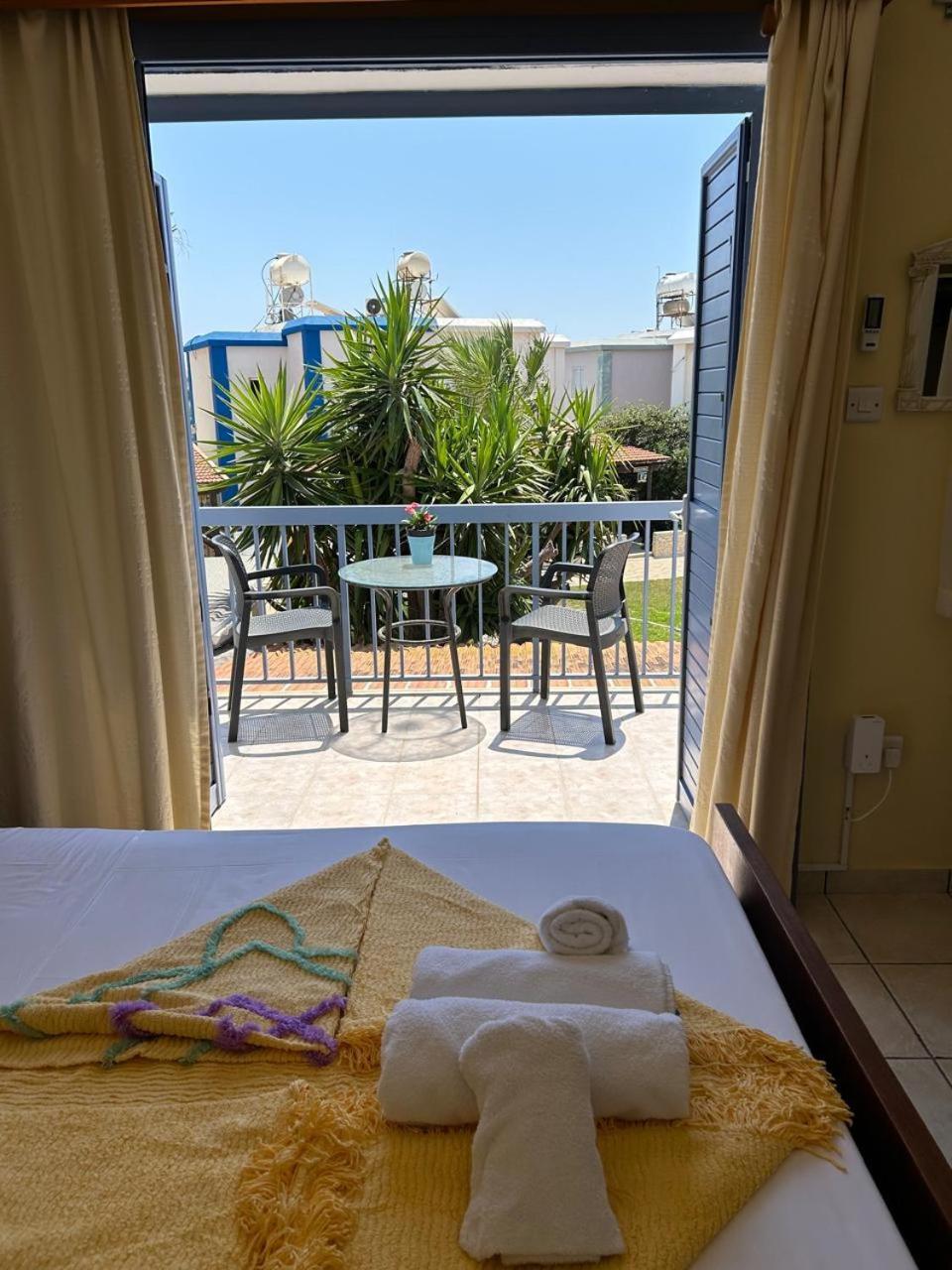Ammos Villa 20 Side Seaview Ларнака Экстерьер фото